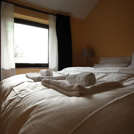 Dharma מלון Florennes